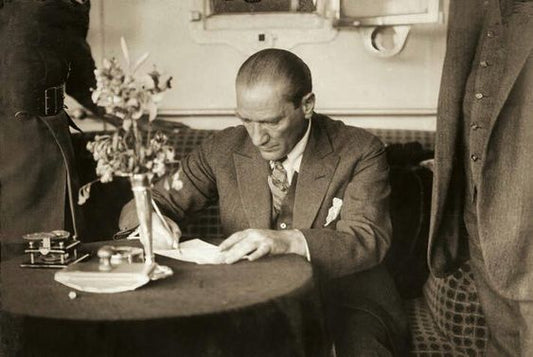 Mustafa Kemal’de İnkılâp Düşüncesinin Oluşumu ve Gelişimi